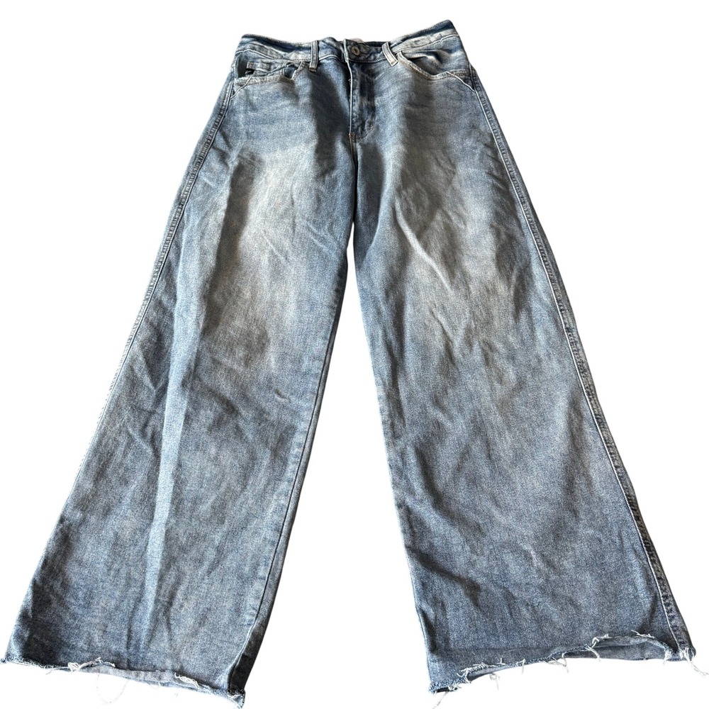 KanCan Wide Leg‎ Raw Hem Jeans Medium Wash Size 9 28 High Rise Distressed